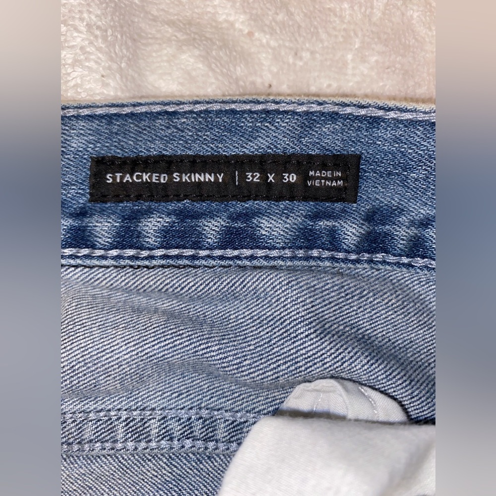 Men's stacked jeans